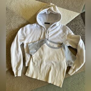 Bundle Brandy Melville White Hoodie Crop, Baseball Tee Cropped. One size.